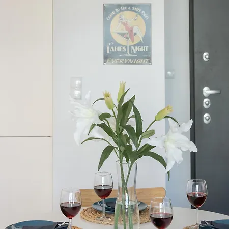 דירה Cheerful Lesmiana Garnizon Estate By Renters