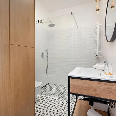 Cheerful Lesmiana Garnizon Estate By Renters דירה