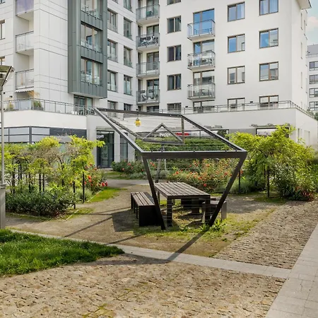 דירה Cheerful Lesmiana Garnizon Estate By Renters